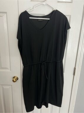 Black V-Neck Drawstring Waist Women’s Dress